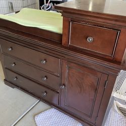 Pottery Barn Changing Table/Crib Set 