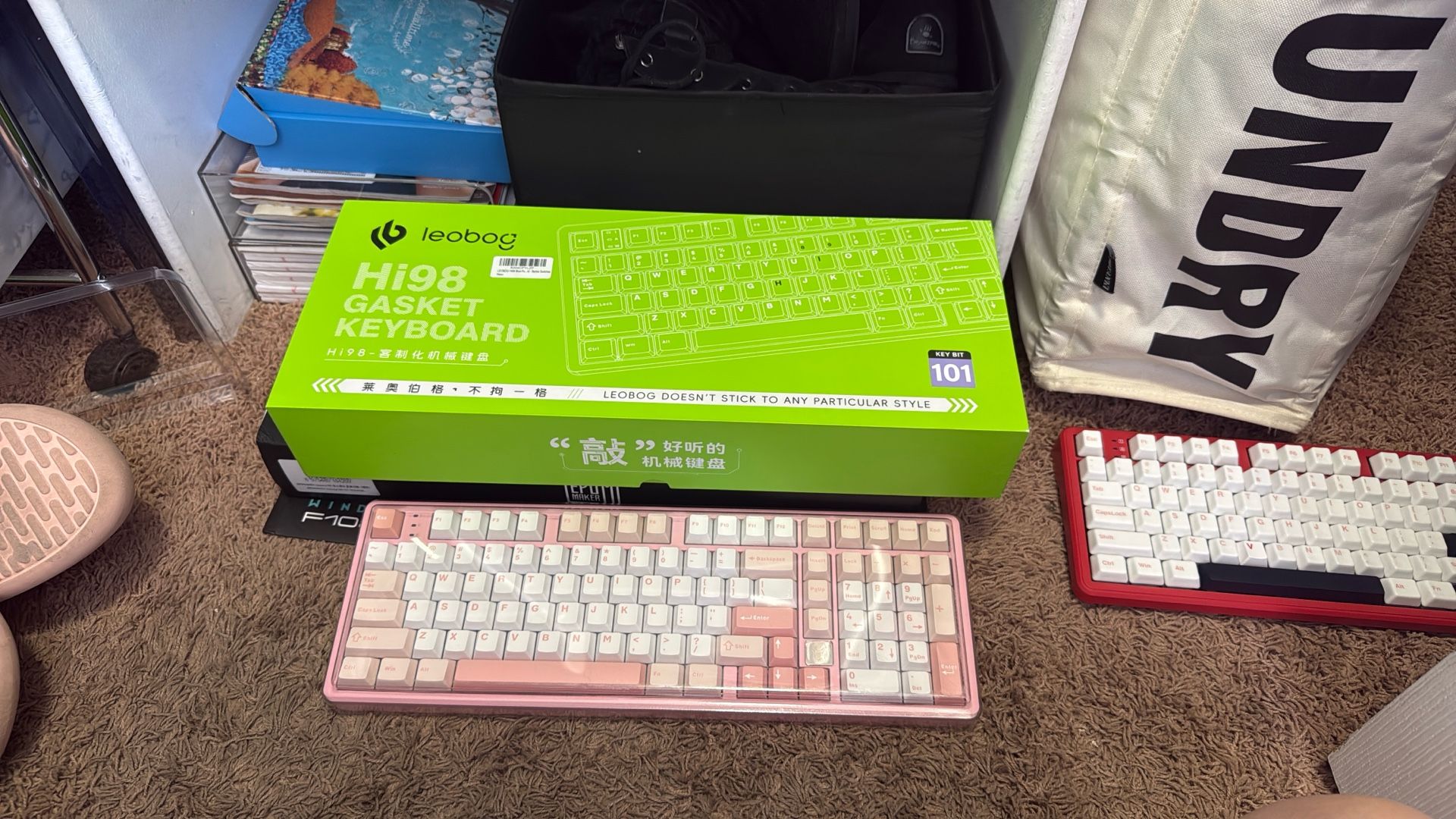 HI98 Gasket Keyboard Leobog -pink-aluminum