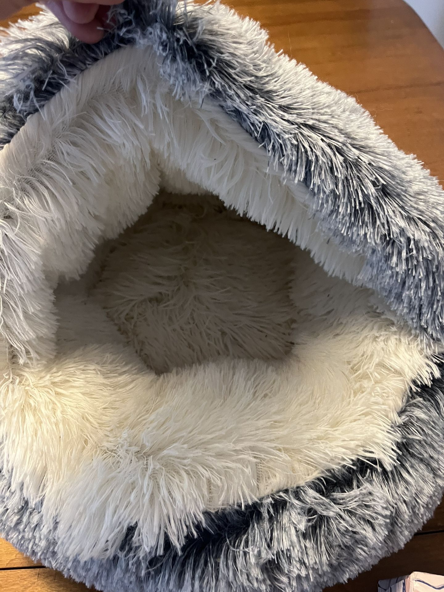 Fluffy Cat Bed/ Nook