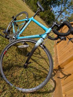 Trek Pilot 5.2 S .P. A. Full Carbon Ultegra Road Bike