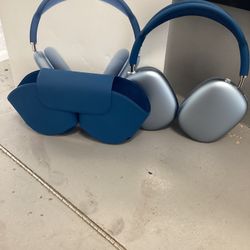 Apple AirPods Max With Smart Case (sky blue) 