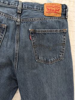 2 Levis 565