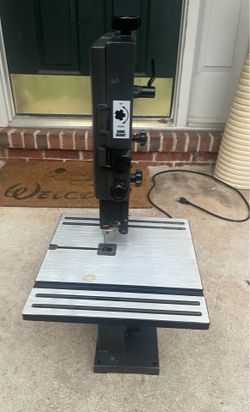 Central Machinery 9” Bench Top Band Saw