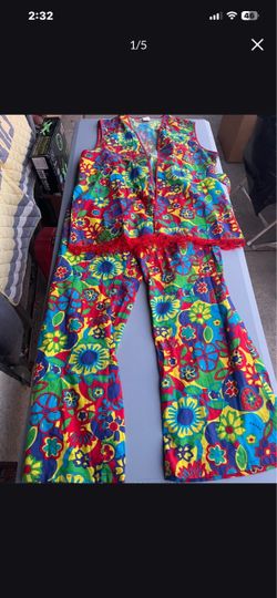 Adult Hippie Halloween Costume.