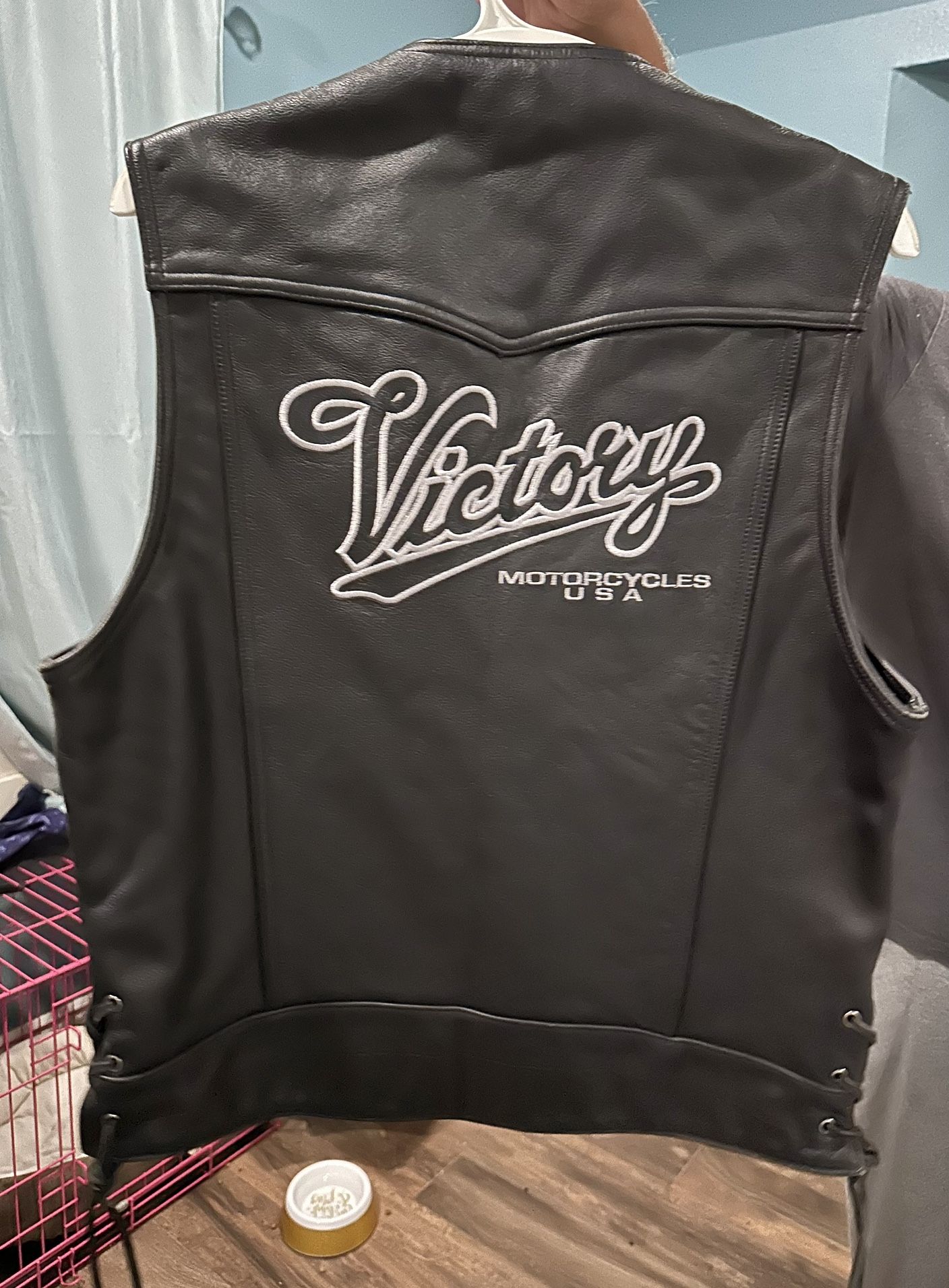 Victory Motorcycle Leather vest (1)