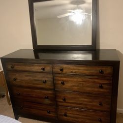 LOW PRICED - Chested Drawer Furniture Plus Large Mirror (*Priced To Sell)