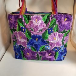 NWT Artisan-made Guatemalan embroidered handbag - Floral
