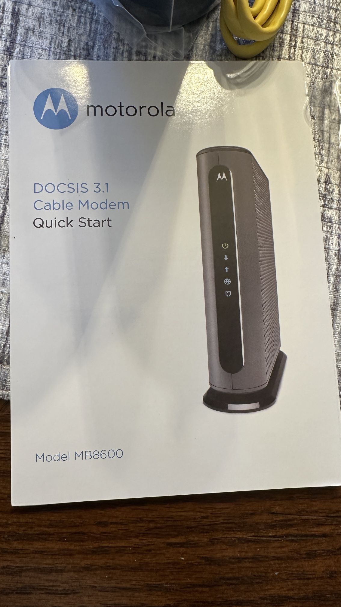 Motorola - MB8600 32x8 DOCSIS 3.1 Cable Modem Up To 1Gbps