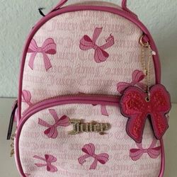 Juicy Couture Simply Sweet Backpack
Coquette Bows Light Pink With Bow
Charm 
