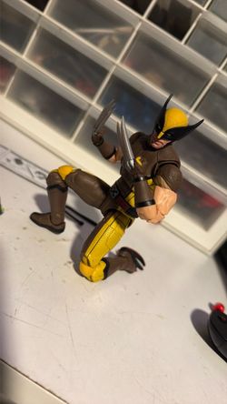marvel legends wolverine