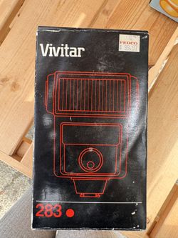 Vintage Vivitar 283 Auto Thyristor Camera Flash w/ Original Box