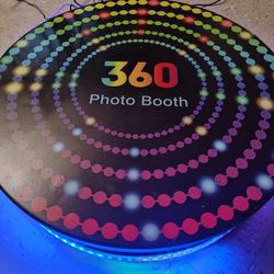 360 Photo Booth Stand "Please Read Description"