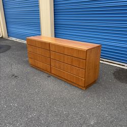 Mid Century Modern Danish Teak 8 Drawer Dresser By Komfort