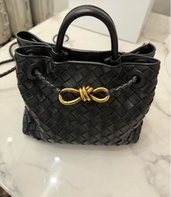 Bottega Veneta