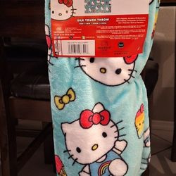 Hello Kitty Throw 