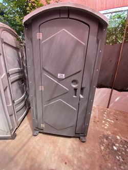 Portable Restrooms 