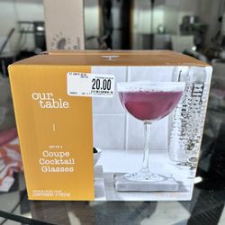 Cocktail glasses 