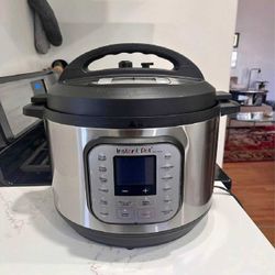 Deluxe Pressure Cookers – Offered in Various Sizes they his