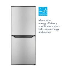 Insignia Mini Fridge/Freezer