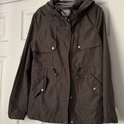 USED  JACKET 🧥..SIZE LARGE …$7 Dlls     LIKE NEW 