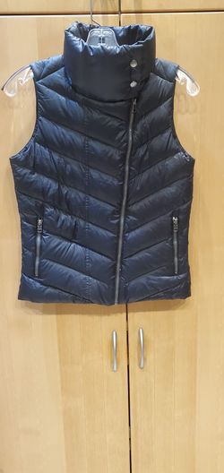Patagonia New  Women's Nano Puff Foldable Down Vest XS  
