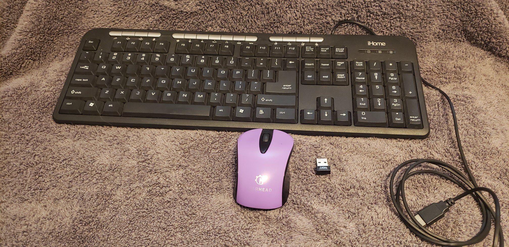 Keyboard, wireless mouse