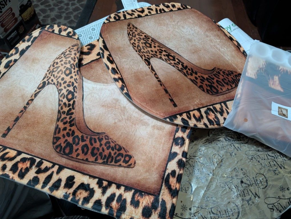 New Complete Stiletto Bathroom Set