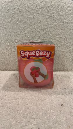 Squeezy squishy real unopened peach squishy