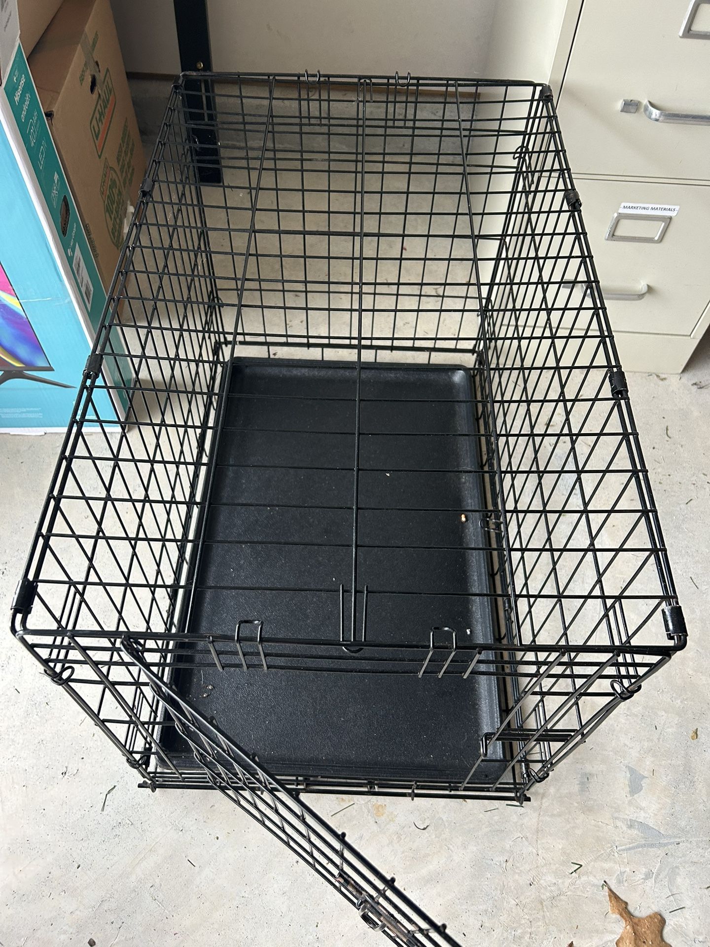 Dog Crate - medium Size