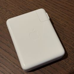 Apple 140W USB-C Power Adapter 