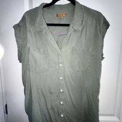 Green Jachs Girlfriend Blouse