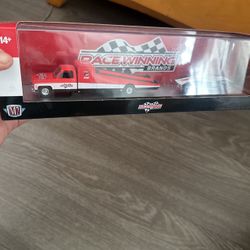 1/64 M2 Chevy Truck Corvette 
