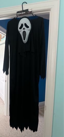 Ghost Face scream Halloween Costume with Mask