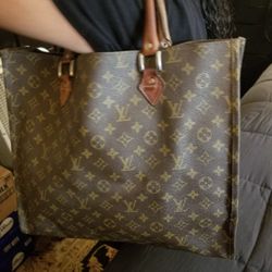 Vintage Louis Vuitton Tote Bag $550
