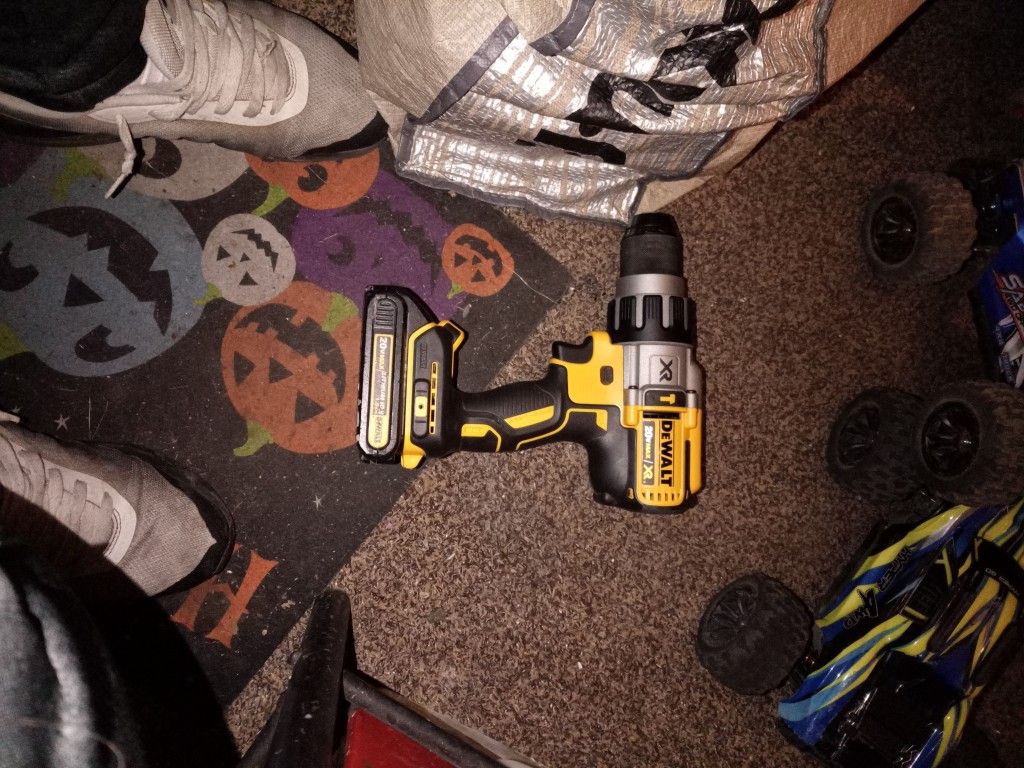 DeWalt Hammer Drill