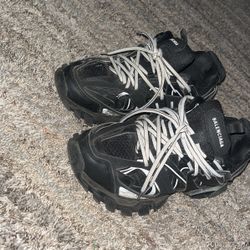 Balenciaga Tracks