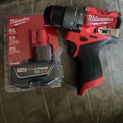 Milwaukee M12 Fuel Brushless Hammer Drill With CP 3.0 Battery New