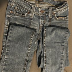 Levi’s Demi Curve Low Rise Skinny