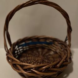 Large Willow Gift Bssket