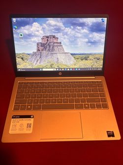 HP Laptop 14-em0111dx
