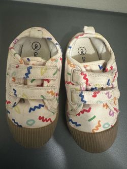 Cat & Jack Toddler Shoes Size 9