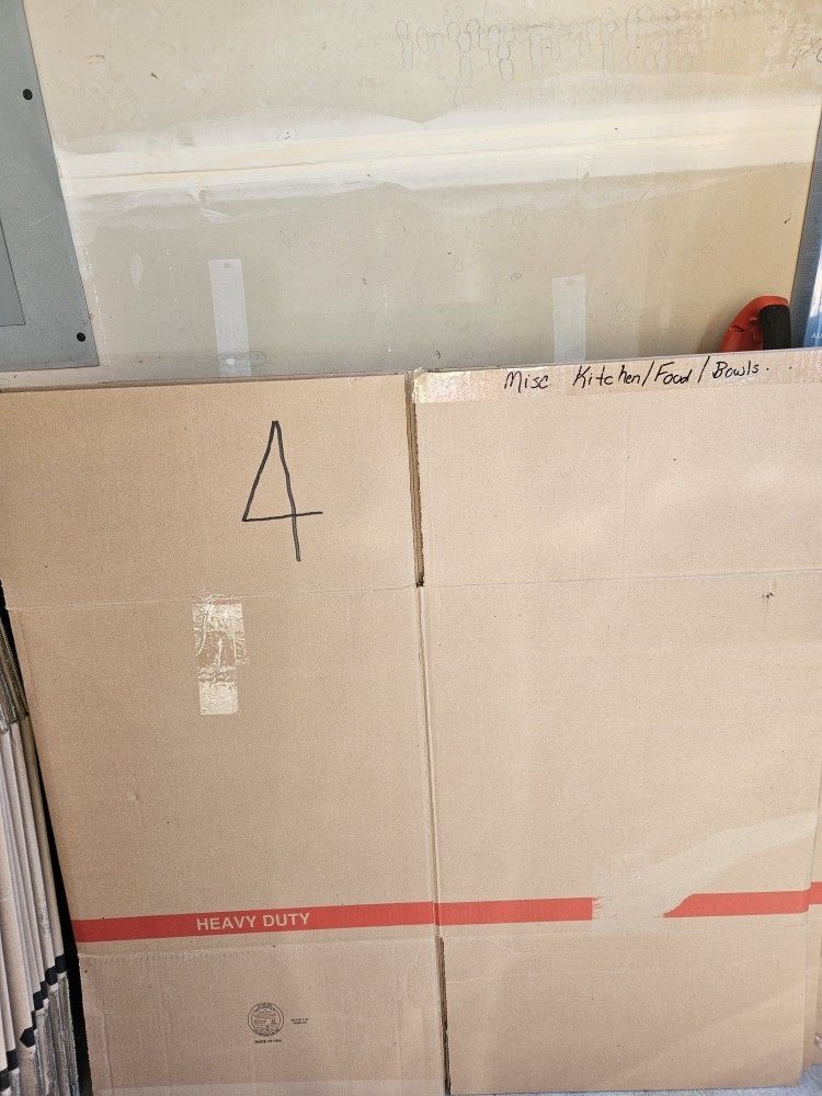 40 Moving Boxes and Packing Materals