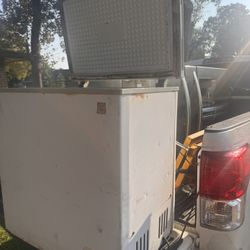 Small Deep Freezer 