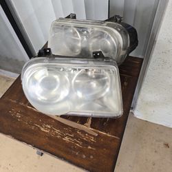 Chrysler 300c Headlights