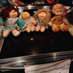 Vintage Cabbage Patch Dolls Around 40 Years Old 