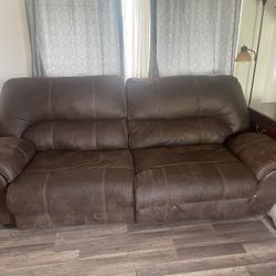 Reclining couch