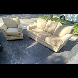 City furniture, two-piece couch