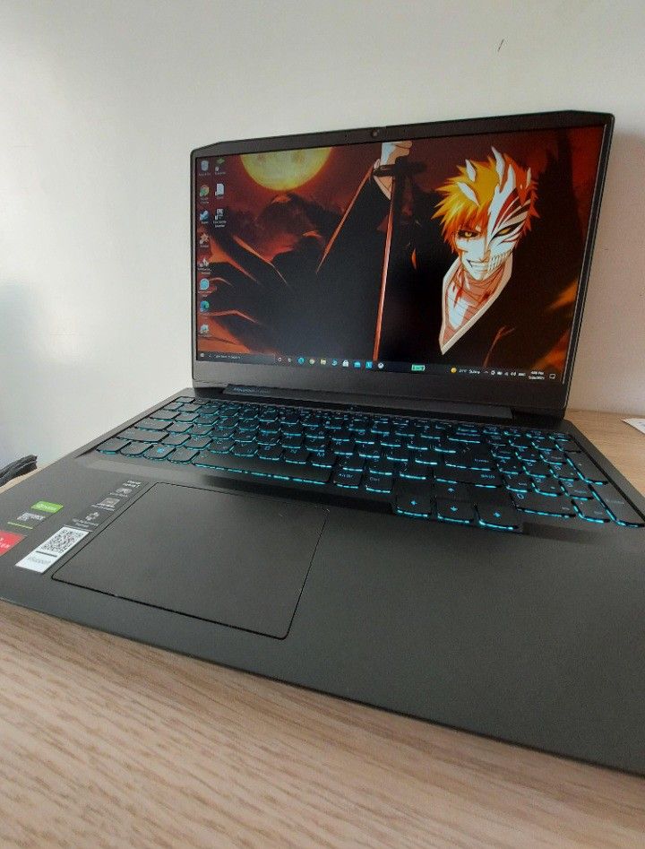 Lenovo 16" Gaming Laptop AMD Ryzen 5 5600u 8 GB RAM 512 GB SSD Nvidia GTX 1650 DDR5 Graphics 120Hz 1080P LCD Webcam Windows 11