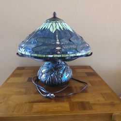 Tiffany Style Draganfly Table Lamp