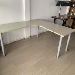 Modern Desk L Shape New!! Sale!! 72”x72”